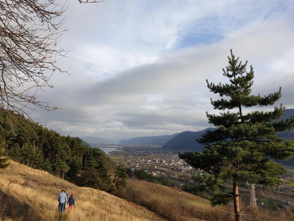 Casa Yla Villa Piatra Neamţ Екстериор снимка